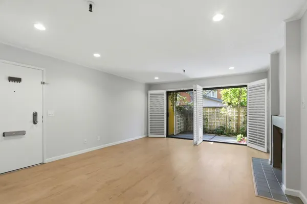 $900,000 | 49 Showers Drive, Unit E151, Mountain View, CA 94040
