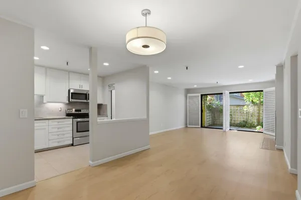 $900,000 | 49 Showers Drive, Unit E151, Mountain View, CA 94040