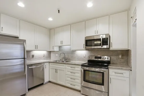 $900,000 | 49 Showers Drive, Unit E151, Mountain View, CA 94040