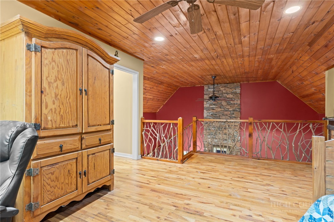 405 Snowridge Road Banner Elk, NC 28604 - Photo 25 of 50