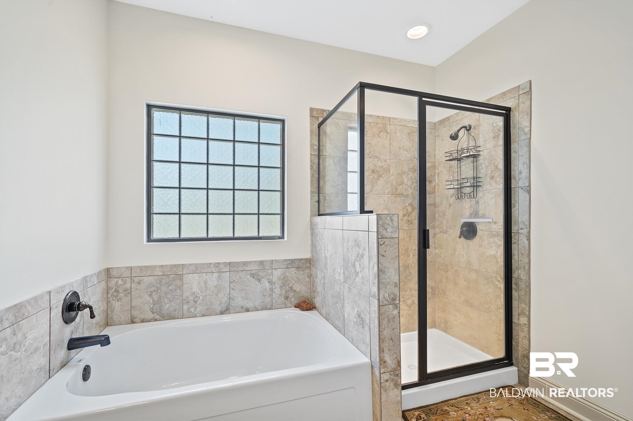 22665 Nana Loop West Silverhill, AL 36576 - Photo 17 of 25 Primary Bath