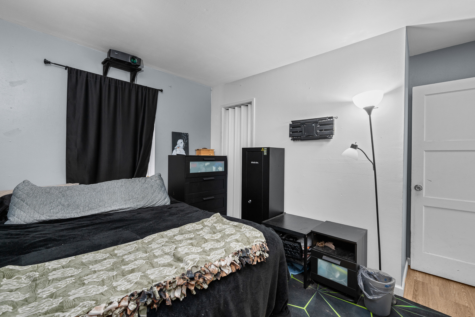 7318 Kelling Street Davenport, IA 52806 - Photo 6 of 22
