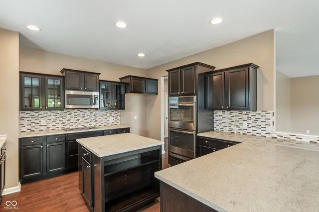 $525,000 | 15764 Millwood Drive, Noblesville, IN 46060