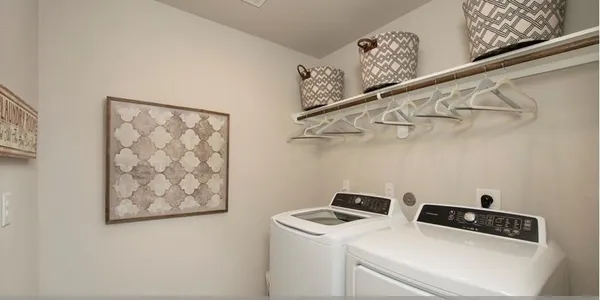 $2,400 | 827 Teal Moon Drive, Rosharon, TX 77583