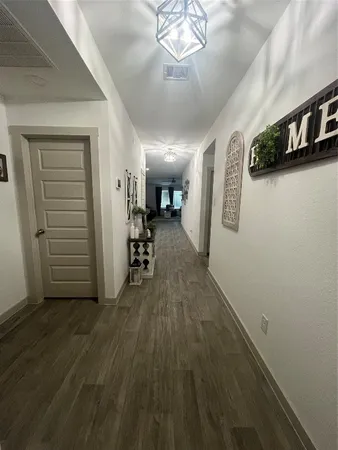 $2,400 | 827 Teal Moon Drive, Rosharon, TX 77583