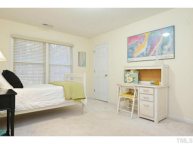 7916 Verona Place Raleigh, NC 27613 - Photo 19 of 23 Bedroom