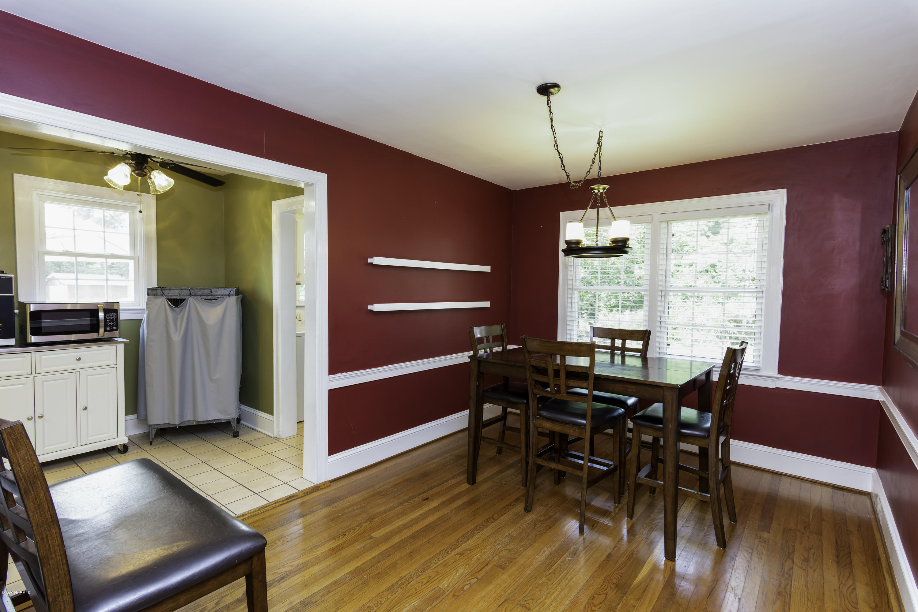1814 Tryon Road New Bern, NC 28560 - Photo 9 of 35 DinningRoom