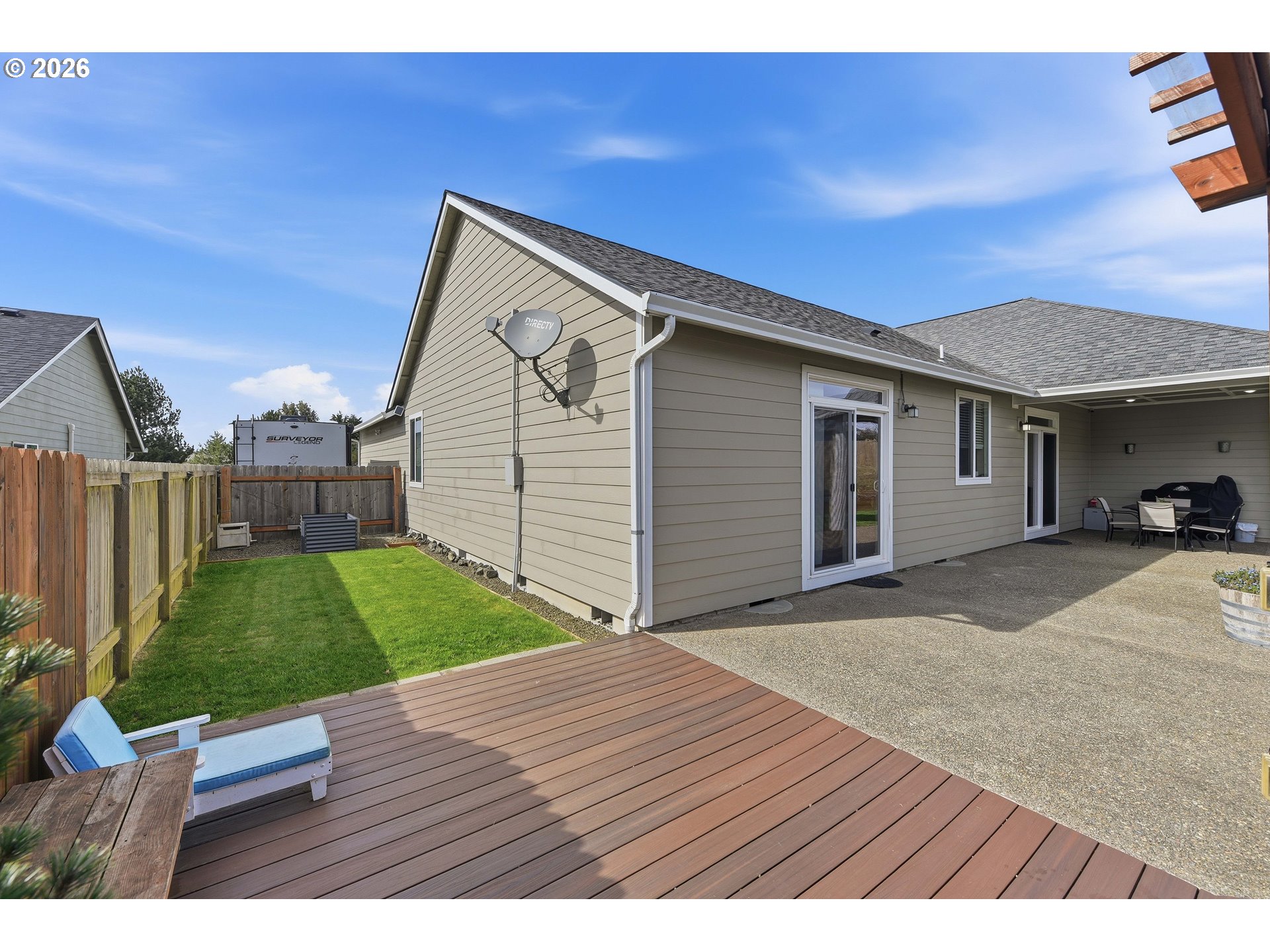 2025 Roosevelt Loop North Bend, OR 97459 - Photo 41 of 48