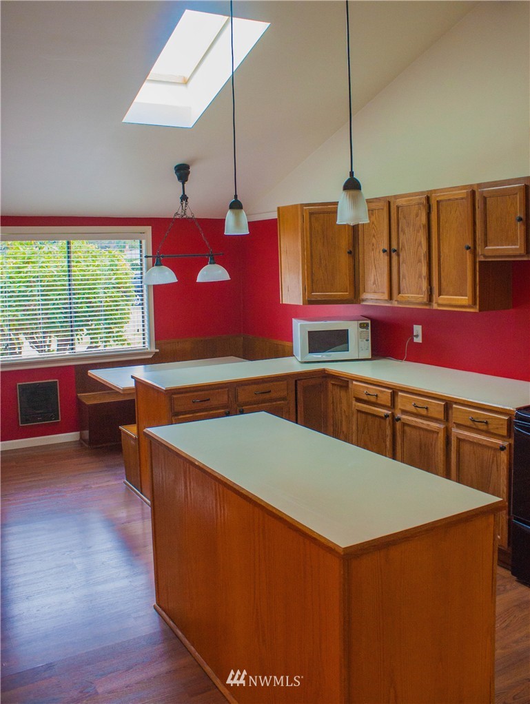 19202 27th Drive Southeast Bothell, WA 98012 - Photo 5 of 24