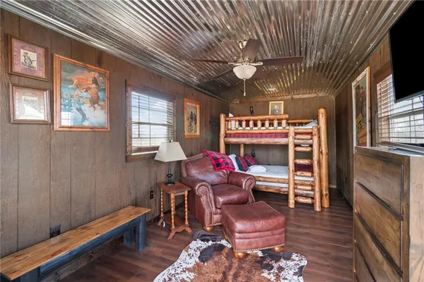 $400,000 | 15812 Cr 151 N/a Carrollton Mo 64633 N/a, Carrollton, MO 64633