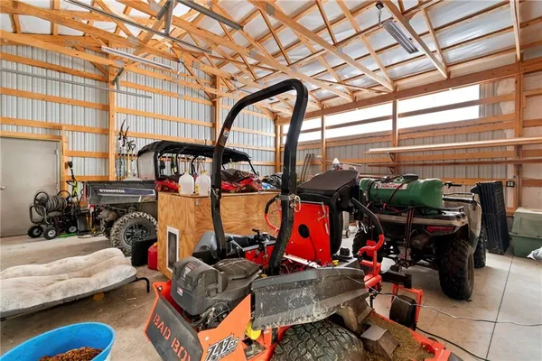 $400,000 | 15812 Cr 151 N/a Carrollton Mo 64633 N/a, Carrollton, MO 64633