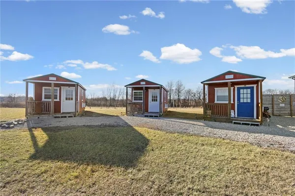 $400,000 | 15812 Cr 151 N/a Carrollton Mo 64633 N/a, Carrollton, MO 64633