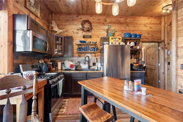 $400,000 | 15812 Cr 151 N/a Carrollton Mo 64633 N/a, Carrollton, MO 64633