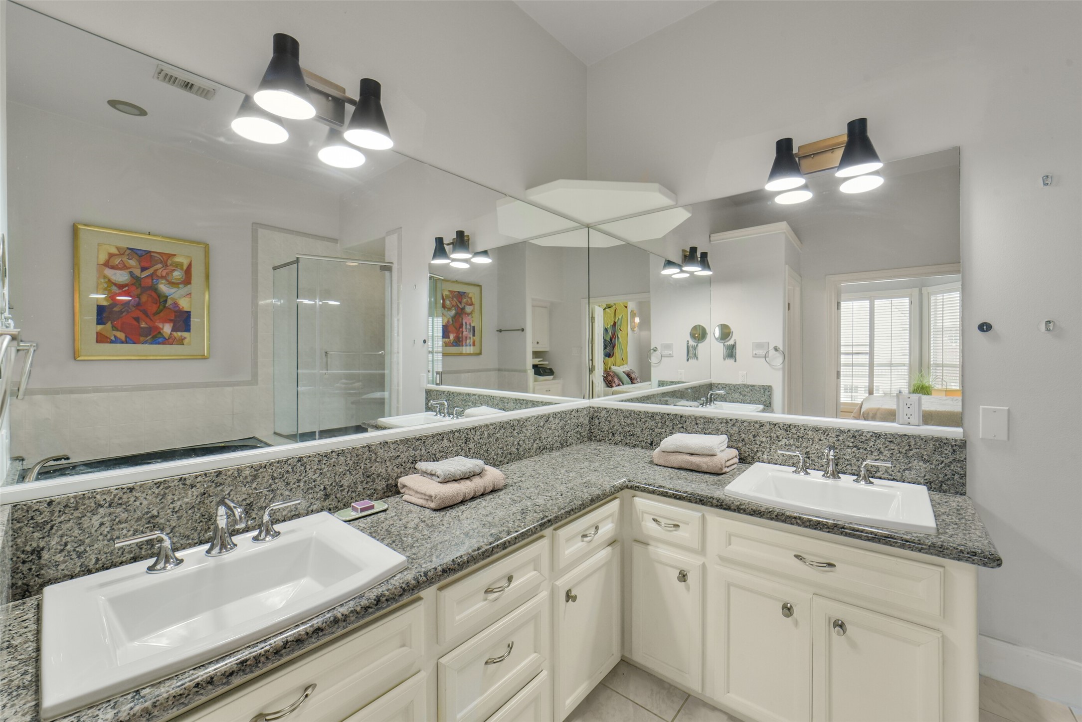 2026 Welch Street Houston, TX 77019 - Photo 22 of 28 updated lighting