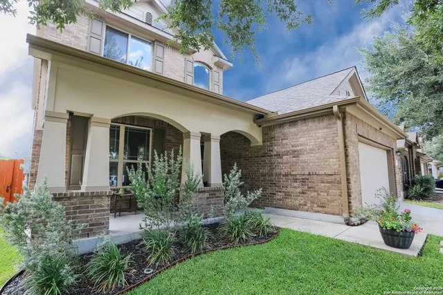 $349,900 | 157 Buckskin Way, Cibolo, TX 78108