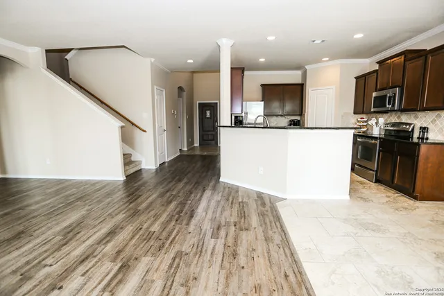 $349,900 | 157 Buckskin Way, Cibolo, TX 78108