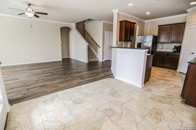 $349,900 | 157 Buckskin Way, Cibolo, TX 78108