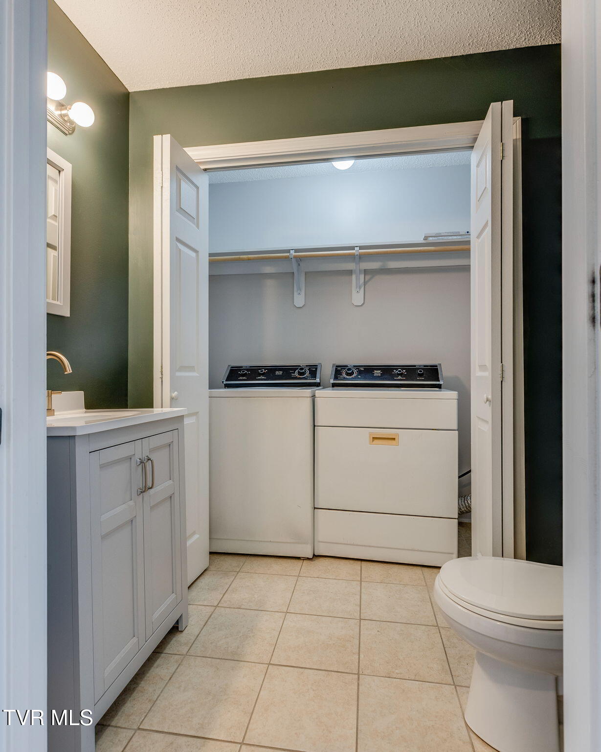 119 Amanda Lane, Unit 6 Bristol, TN 37620 - Photo 14 of 30 014