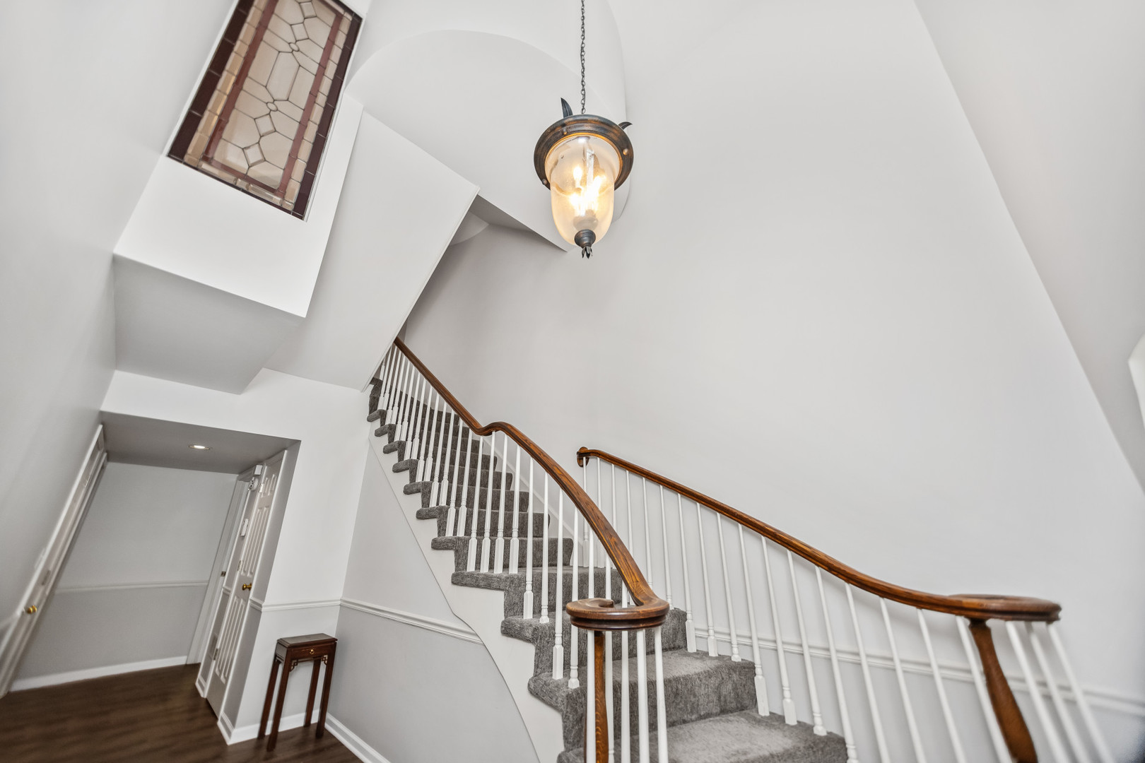 15 Landmark Street Northfield, IL 60093 - Photo 2 of 24 a view of a hallway with staircase