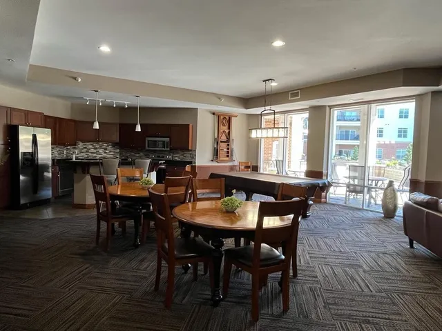 $259,900 | 12501 Nicollet Avenue, Unit 423, Burnsville, MN 55337