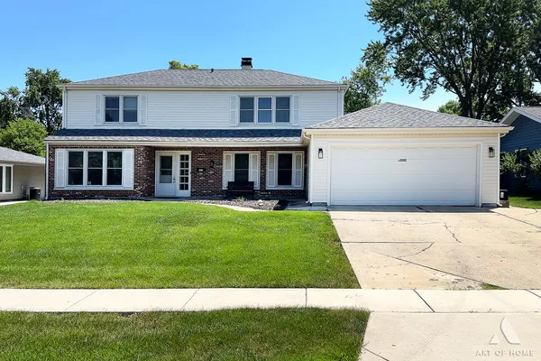 $515,000 | 1415 Churchill Road, Schaumburg, IL 60169