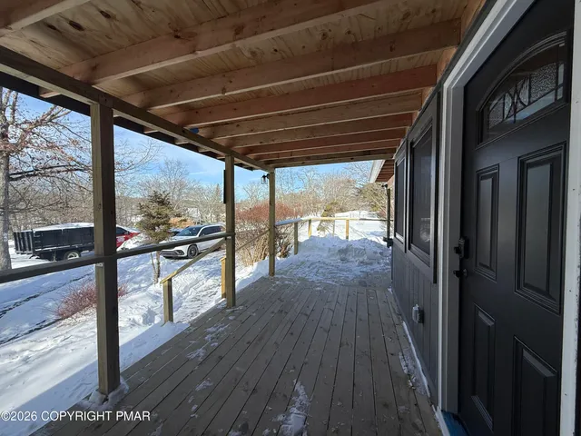 $2,000 | 104 Condor Drive, Unit 1, Tamiment, PA 18371