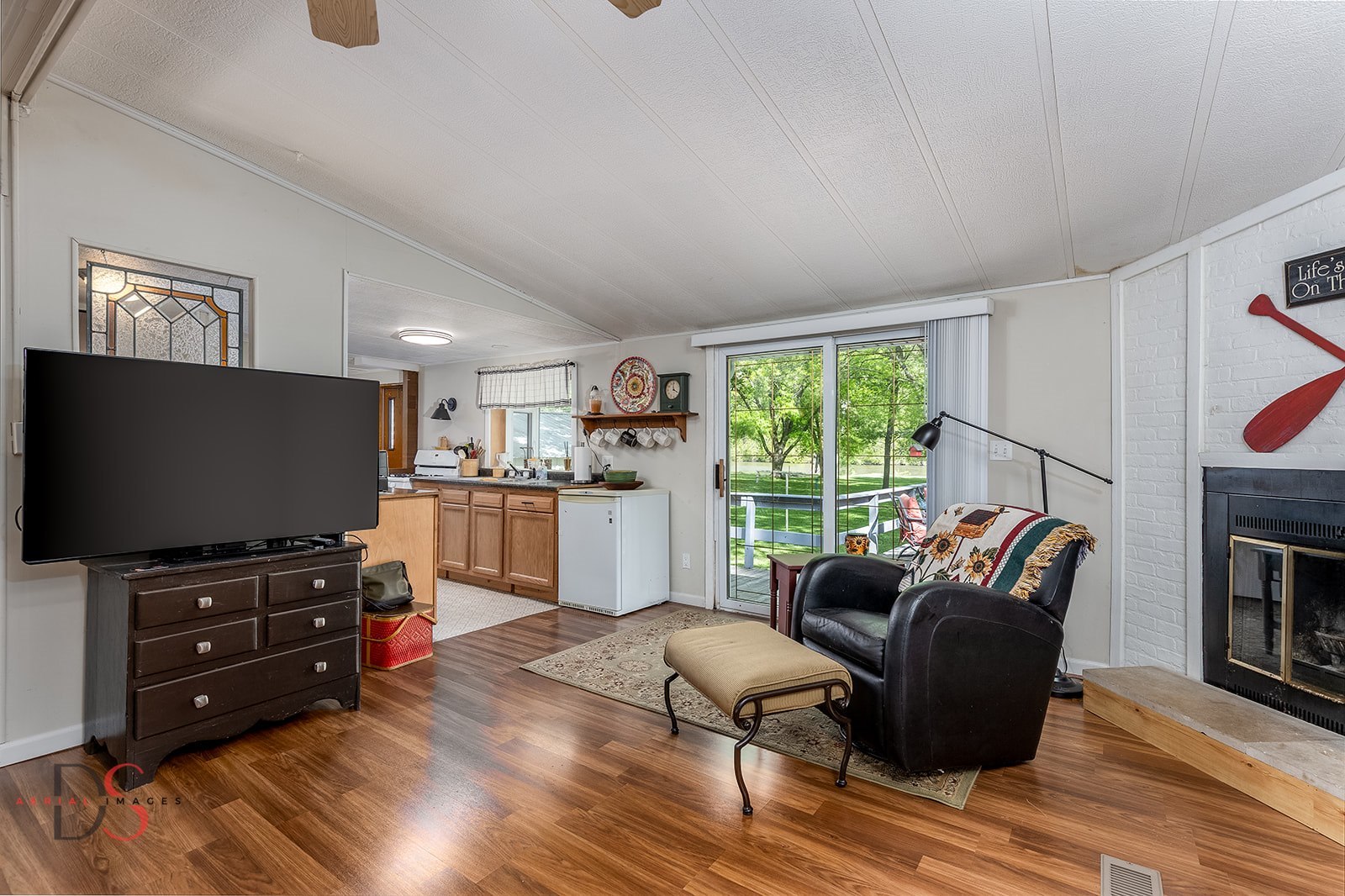 1906 North 2959th Road Ottawa, IL 61350 - Photo 6 of 28