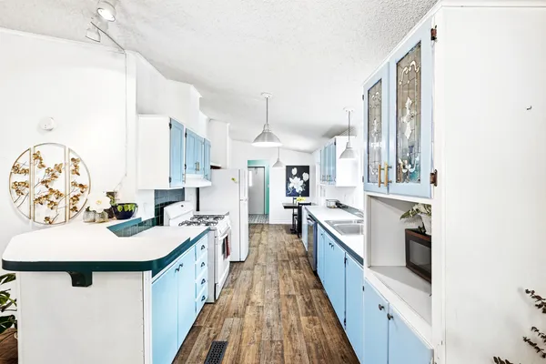 $369,000 | 124 Coyote Lane, Elgin, TX 78621
