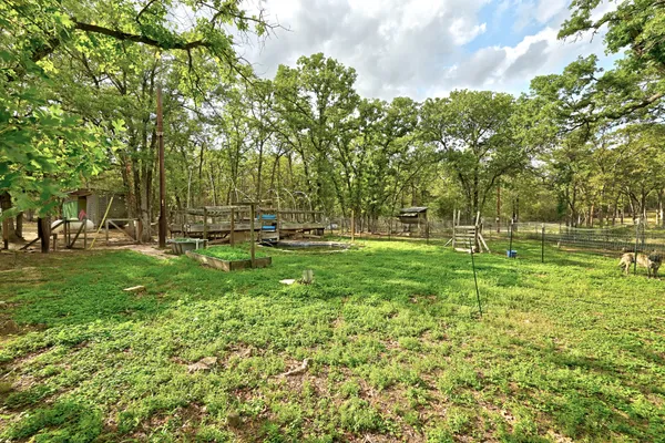 $369,000 | 124 Coyote Lane, Elgin, TX 78621