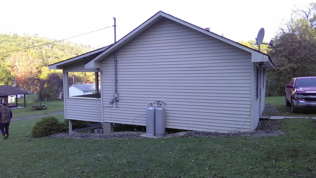 230 Tobacco Road Sheffield, PA 16347 - Photo 4 of 11 Gallery Image 4