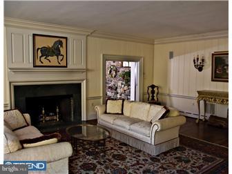 320 Wawa Road Media, PA 19063 - Photo 12 of 12 Living Room