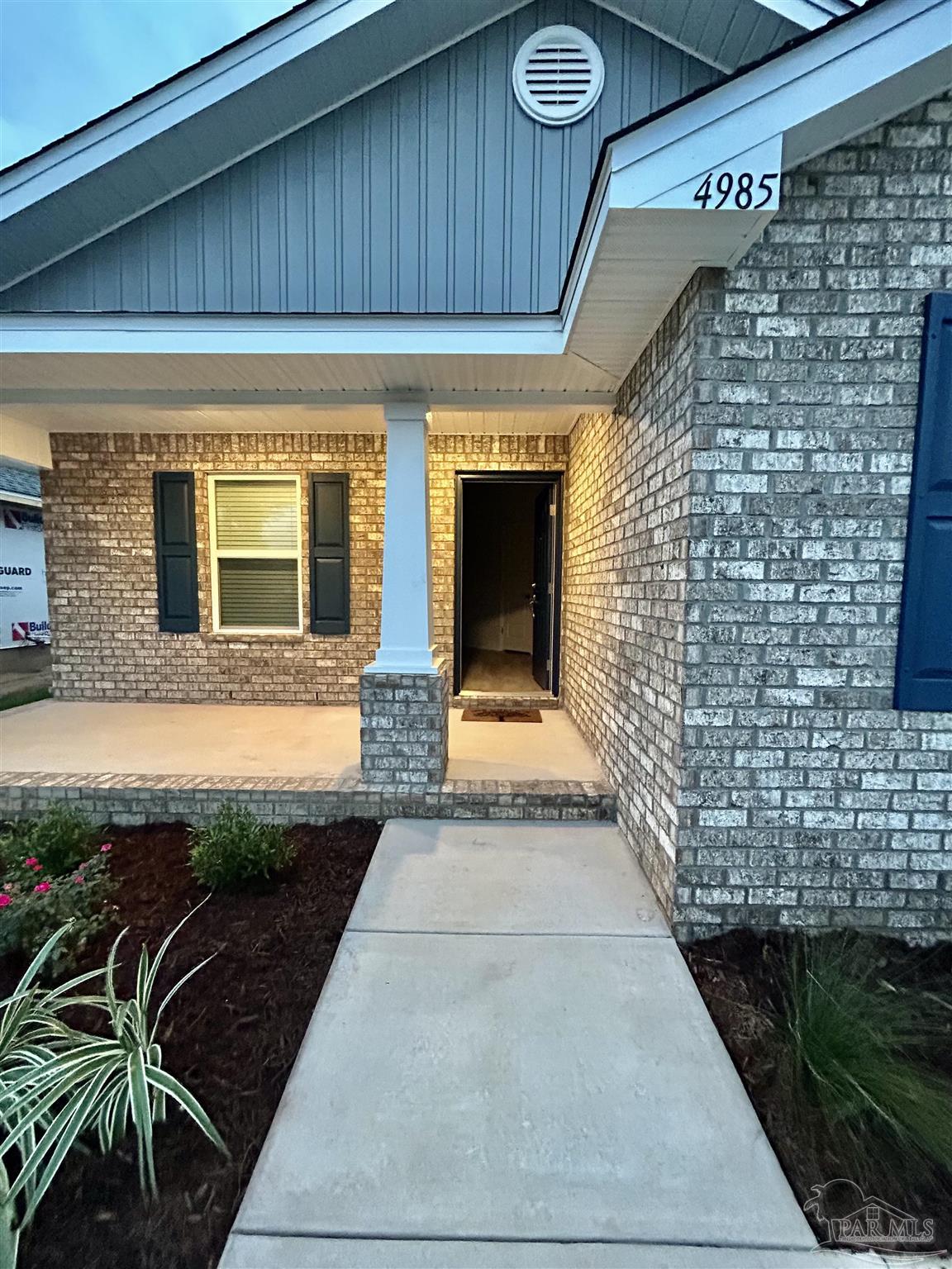 5768 Muldoon Road, Unit 1B Pensacola, FL 32526 - Photo 1 of 13 Gallery Image 1