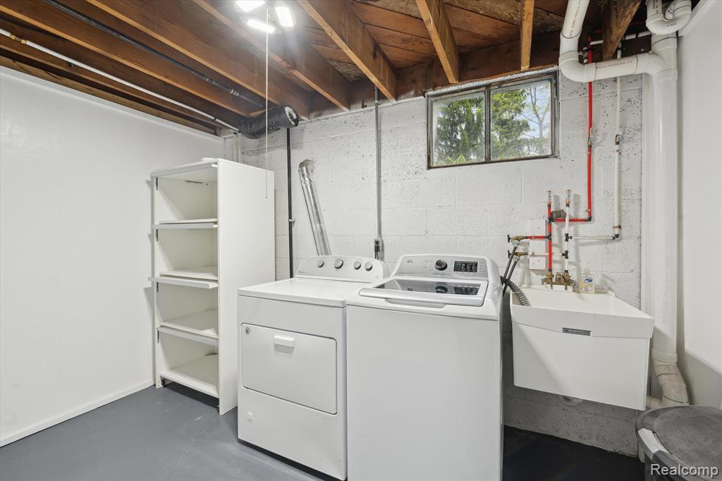 105 George Street Milford, MI 48381 - Photo 40 of 48