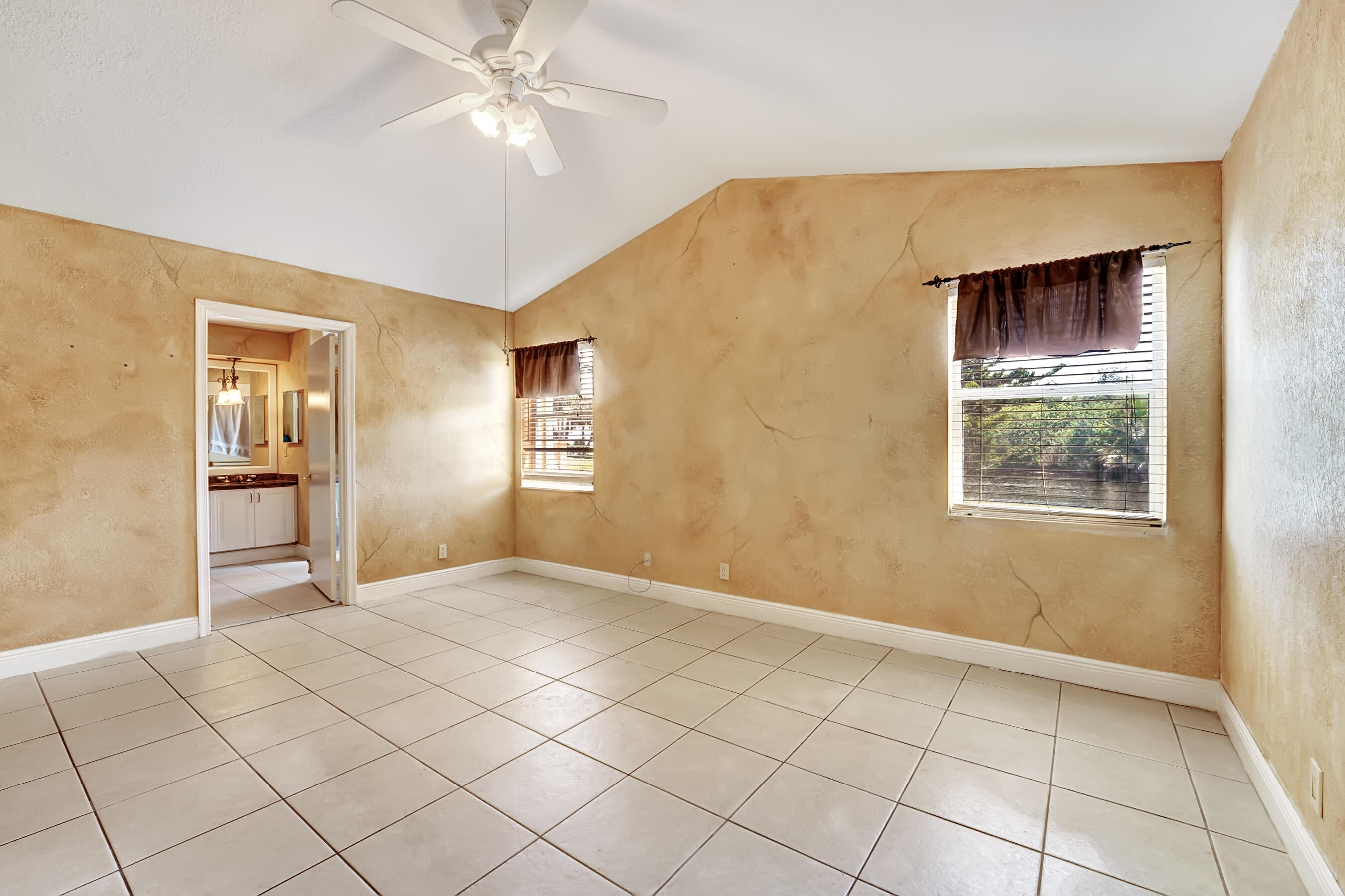 18287 Fresh Lake Way Boca Raton, FL 33498 - Photo 13 of 17 DSC08824