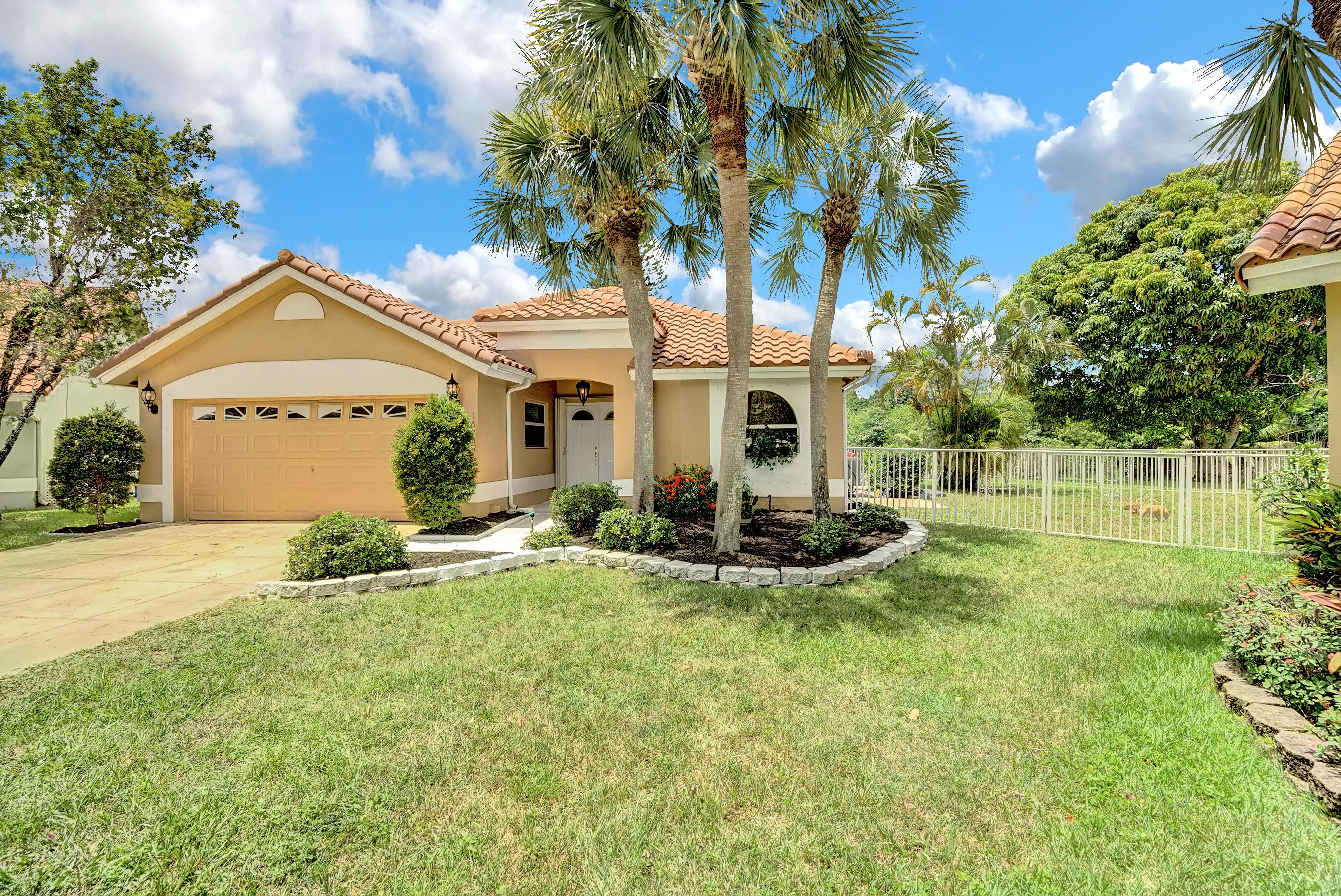 18287 Fresh Lake Way Boca Raton, FL 33498 - Photo 2 of 17 Fresh Lake