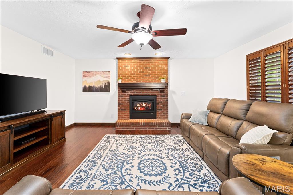 320 Summers Trace Belleville, IL 62220 - Photo 10 of 55