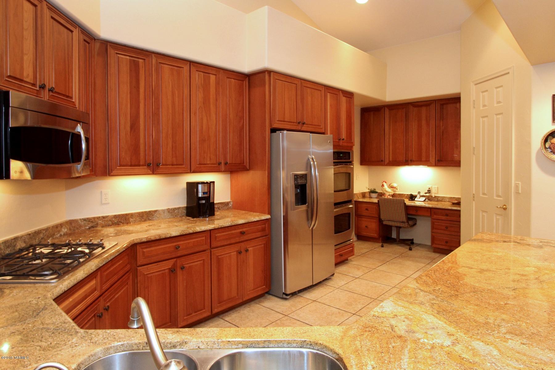 12136 North Copper Spring Trail Tucson, AZ 85755 - Photo 10 of 31