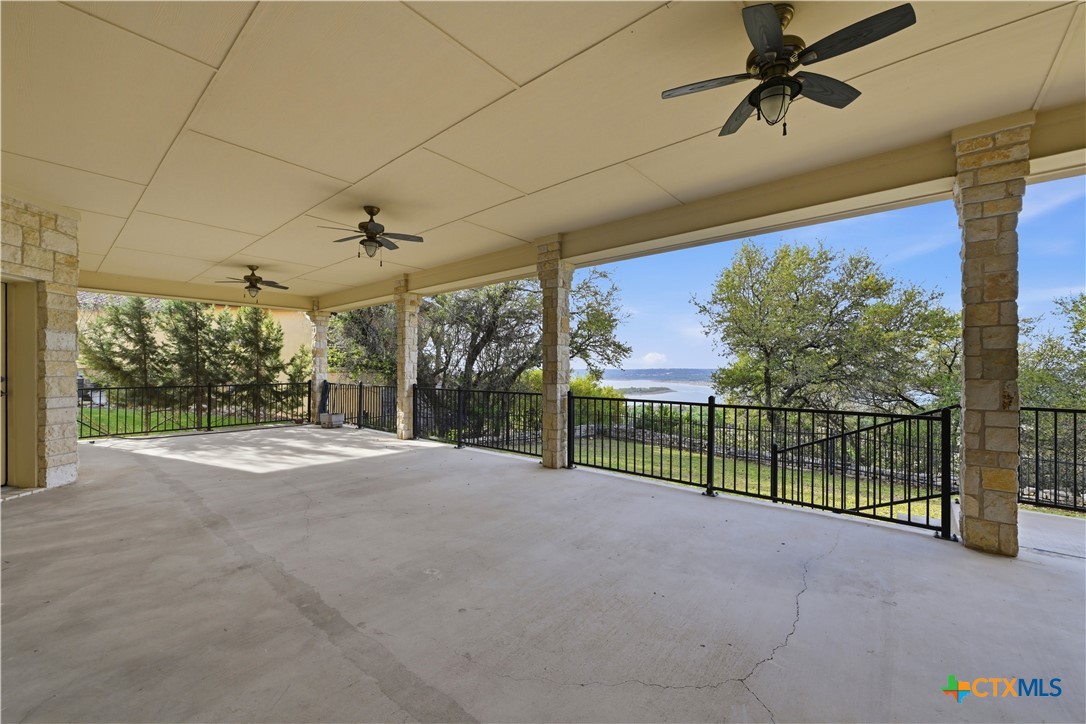 3328 Eagle Ridge Drive Harker Heights, TX 76548 - Photo 36 of 48 a view of a porch