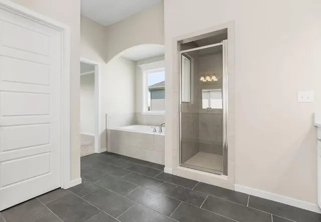 $599,950 | 17165 West 164th Terrace, Olathe, KS 66062