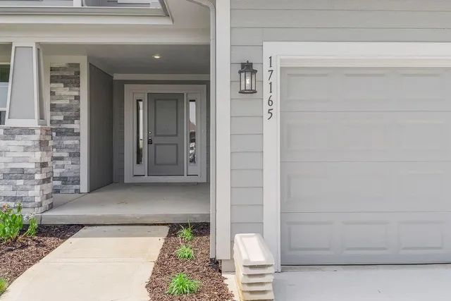 $599,950 | 17165 West 164th Terrace, Olathe, KS 66062