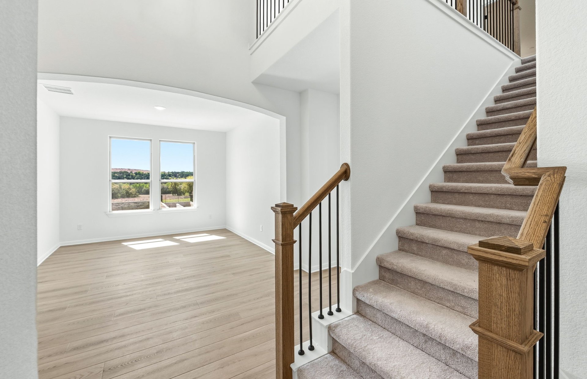 605 Rdg Pt Drive Georgetown, TX 78628 - Photo 22 of 29