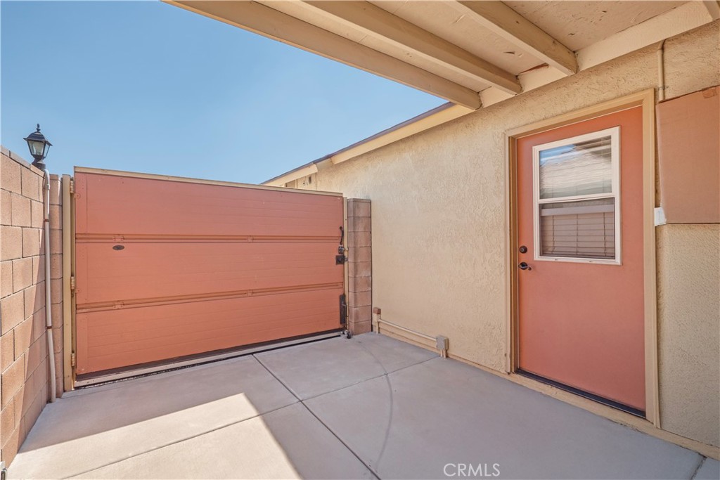 14018 Ridgewood Drive Fontana, CA 92337 - Photo 25 of 30 a view of a garage