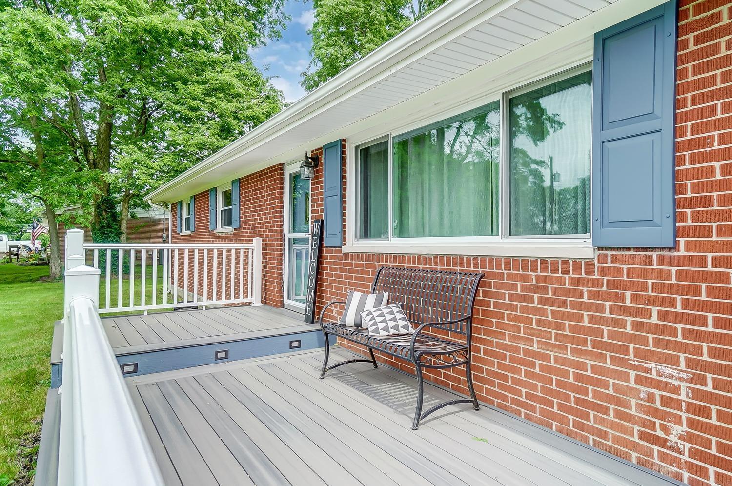 6260 Decker Road Franklin, OH 45005 - Photo 4 of 36 Gallery Image 4