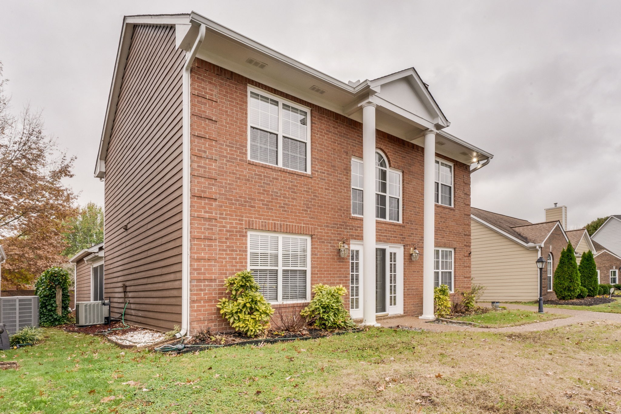 2083 Roderick Circle Franklin, TN 37064 - Photo 3 of 53 Gallery Image 3