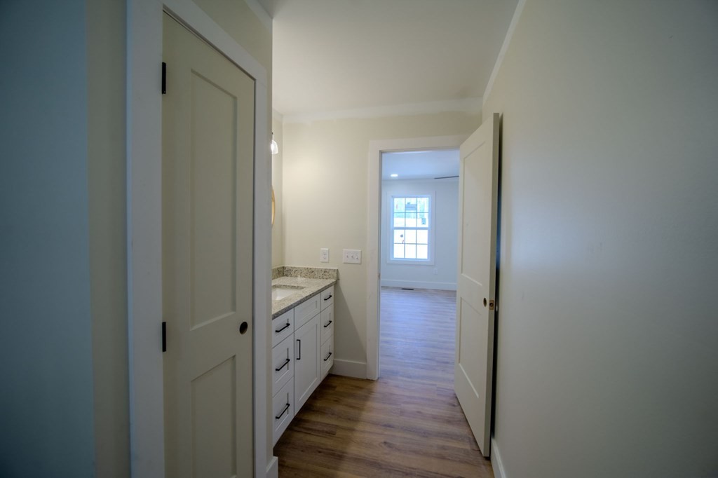 478 Hickory Lane Sparta, TN 38583 - Photo 21 of 43 a view of a bathroom from the hallway