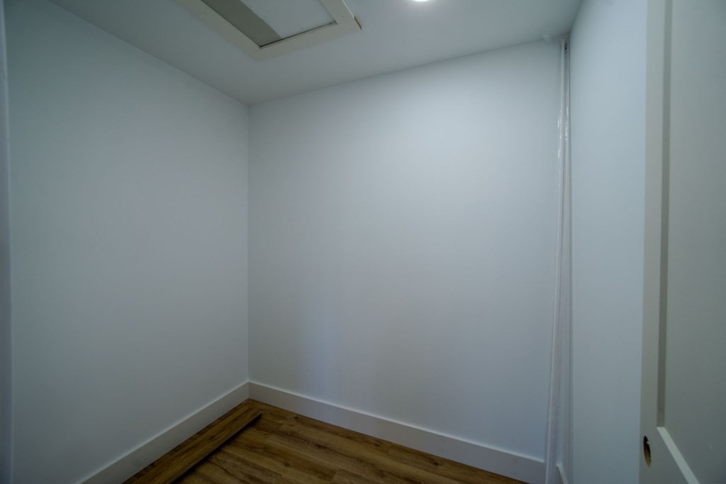 478 Hickory Lane Sparta, TN 38583 - Photo 22 of 43 a view of a small space
