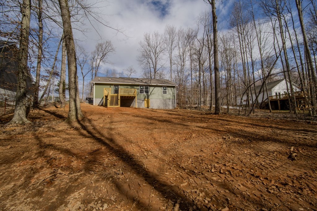478 Hickory Lane Sparta, TN 38583 - Photo 43 of 43 a view of house with yard and trees in the background