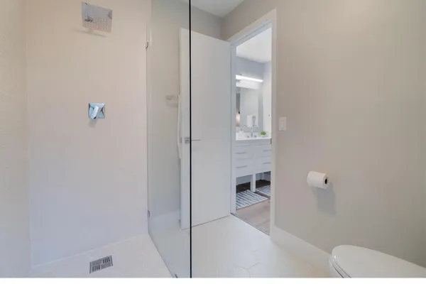 a bathroom with a bathtub