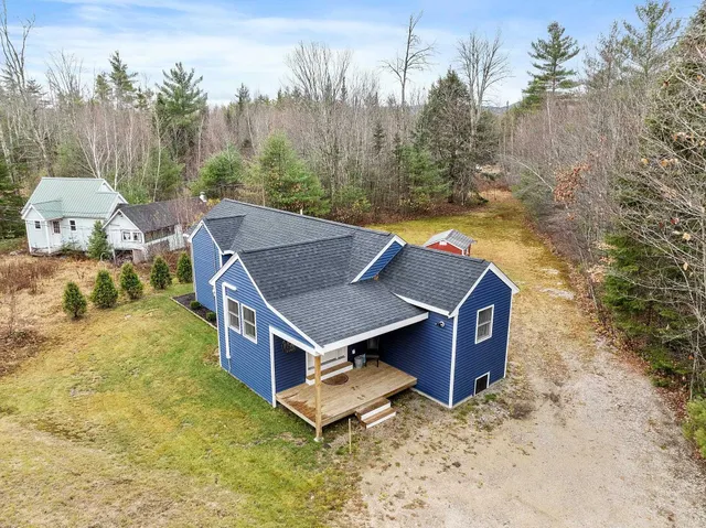 $399,900 | 2660 Highway 16, Albany, NH 03818
