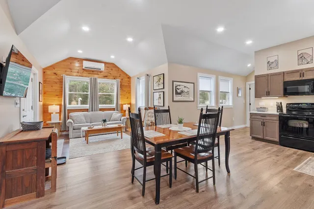 $379,000 | 2660 Highway 16, Albany, NH 03818